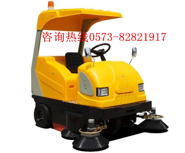 駕駛室掃地機 駕駛式掃地機批發 駕駛式掃地機價格