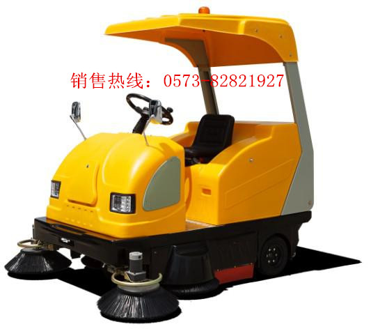 電動(dòng)駕駛式掃地車MN-I800 嘉興工業(yè)物業(yè)用掃地車