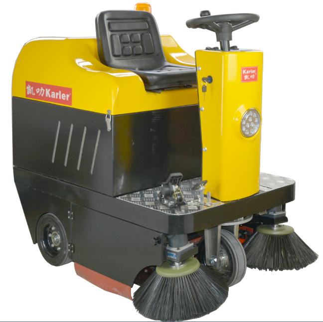 小型工業(yè)用掃地機 KL-1050駕駛式吸塵掃地機